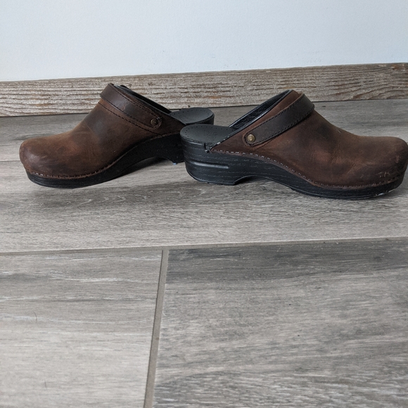 Dansko "Ingrid" clogs - Picture 4 of 5